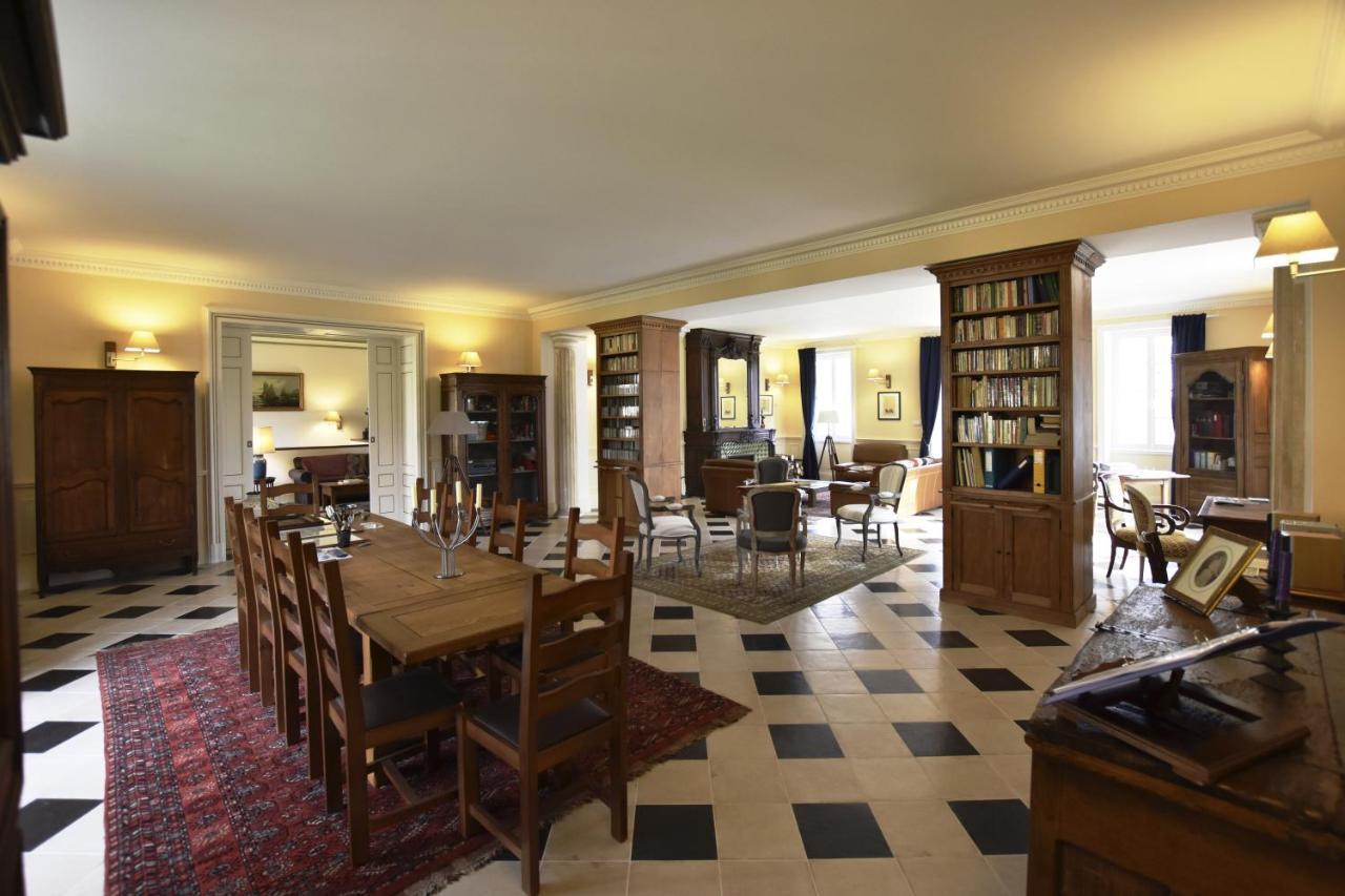 לינה וארוחת בוקר Vianne Chateau De Laroche מראה חיצוני תמונה